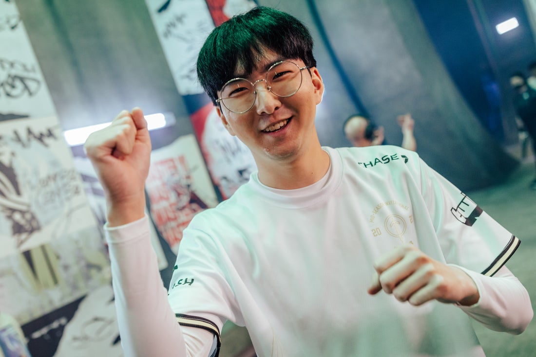 可撕开肋部 可撕开肋部